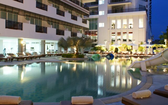 The Pattaya Discovery Beach Hotel Pattaya