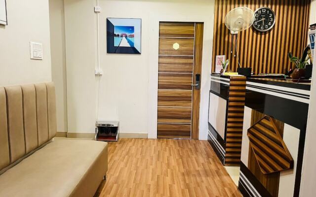 Avenue Suites