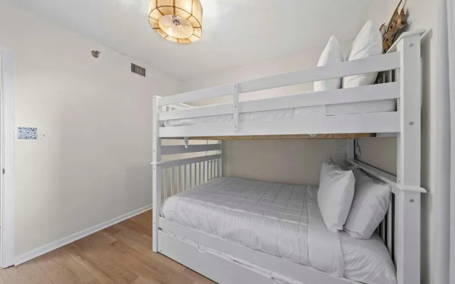 Romar Place 204