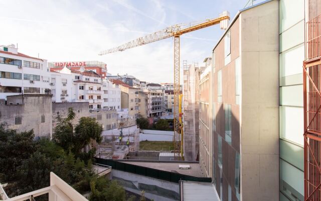 Elegant Liberdade Apartment Rentexperience
