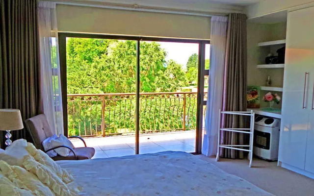 Jeanette's Villa at Westlake