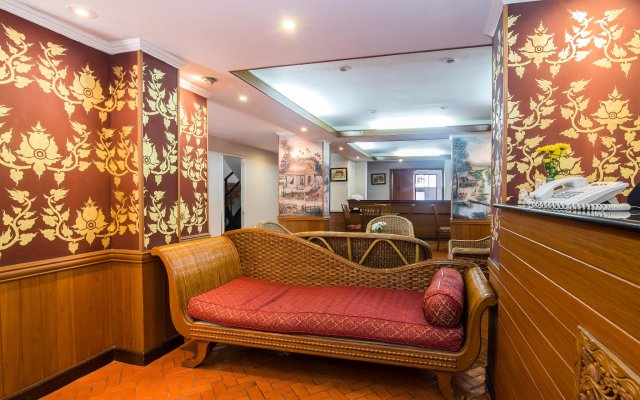 Chada Thai House