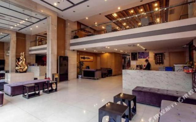 Huayue Apartment Hotel