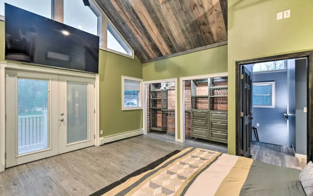 Waterfront Ashland Home ~ 2 Mi to Downtown!