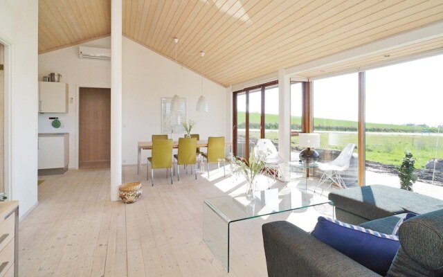 8 Person Holiday Home in Store Fuglede