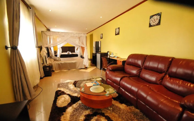CityBlue Hotel & Suites