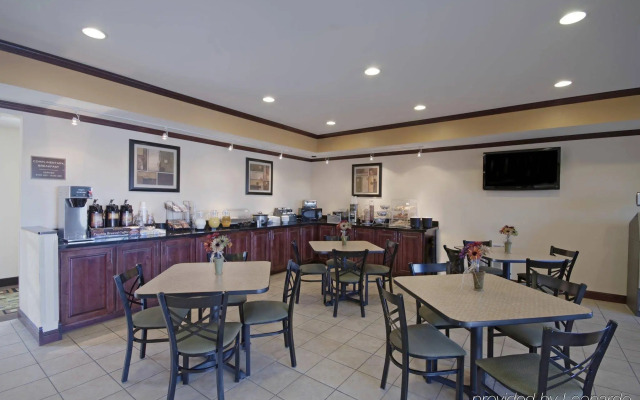 Americas Best Value Inn St. Robert