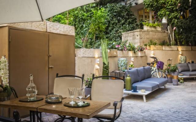 A23 Boutique Hotel