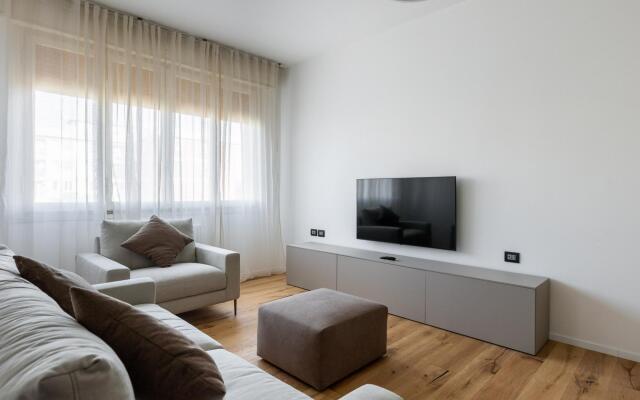 Del Lavoro 17 - Casa Ze Best