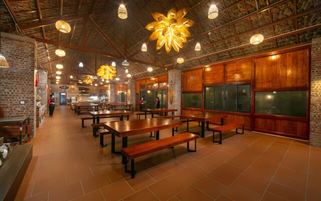 The Pepper King Resort & Pool Spa