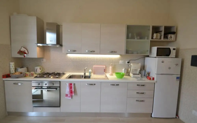 Amazing Holiday Home Near Pet-friendly Beach