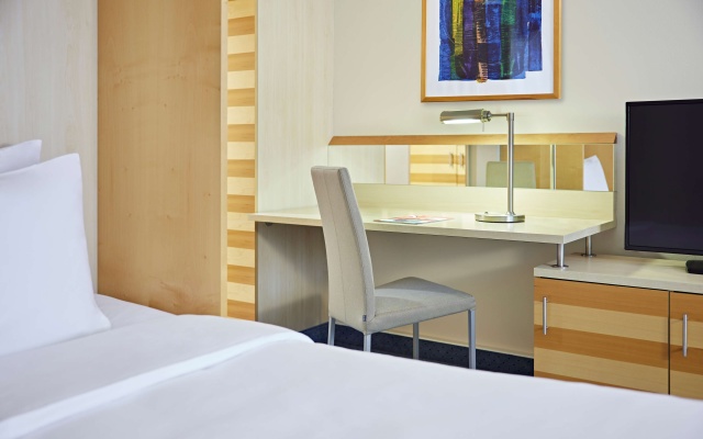 Lindner Hotel Cologne Am Dom, part of JdV by Hyatt - Image 7