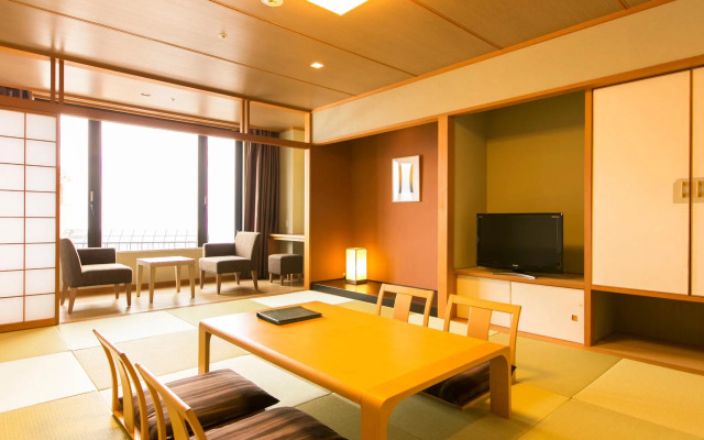 Fruit Park Fujiya Hotel
