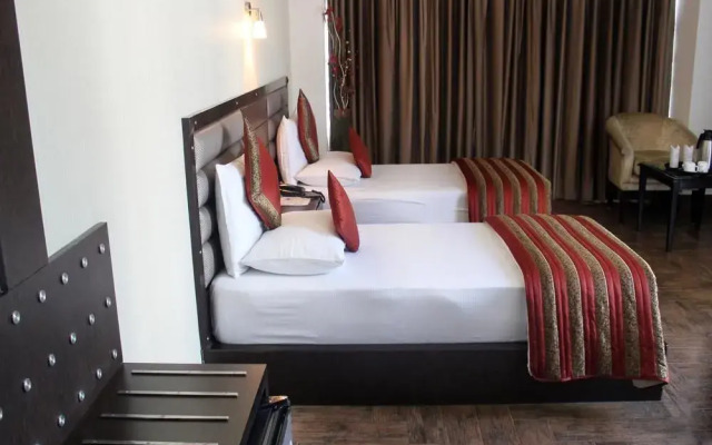 OYO Rooms Dwarka Sector 12 Metro Station