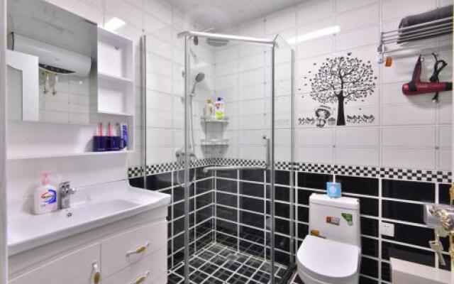 Tianjin Hexi·National Olympic Center Gymnasium· Locals Apartment 00136630