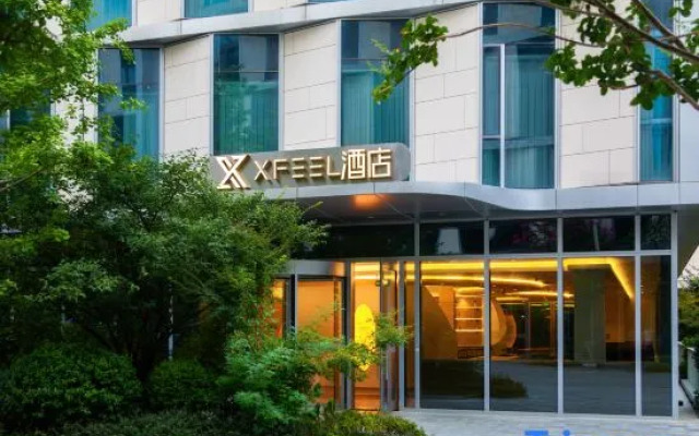 Xfeel Hotel