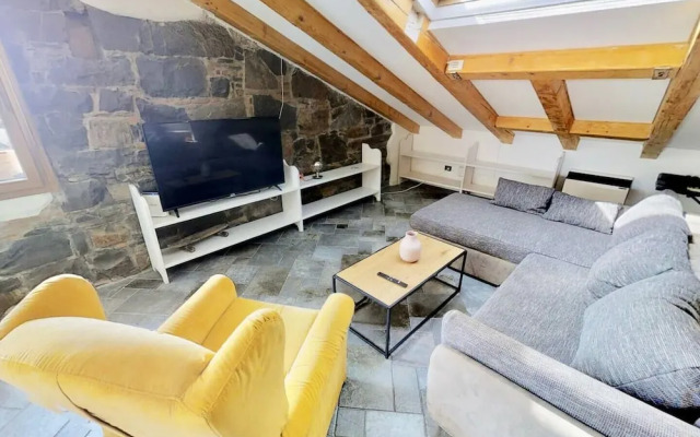 TriesteVillas Brand new attic - Old Town