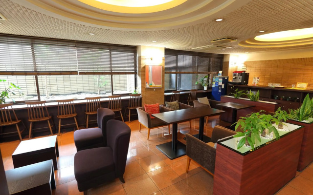 Plaza Hotel Toyota