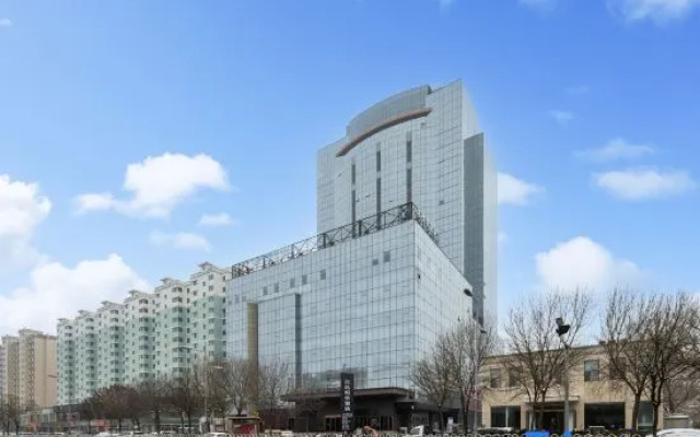 Wanda Yuehua Hotel Taiyuan South Railway Station