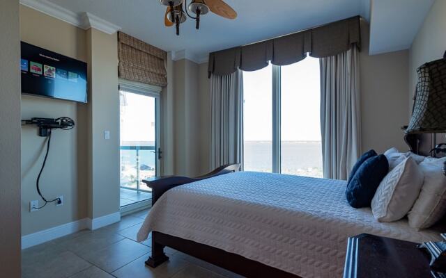 Spacious Condo at 3 Portofino