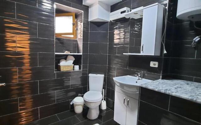 Apartament Clara Permet