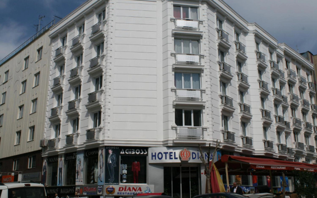 Hotel Diana