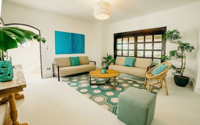 Residence by G Villa Long Beach