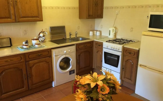 Royal Court and Garden Apartments