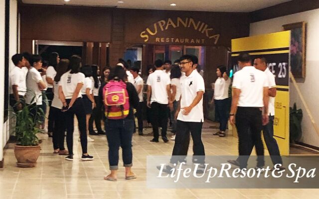 Life Up Resort and Spa