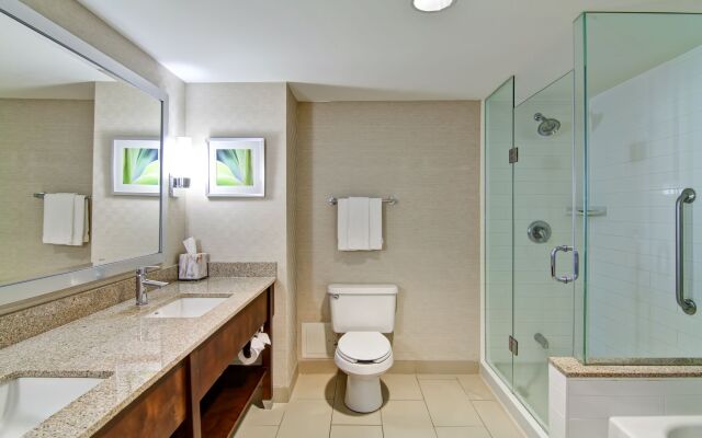 Holiday Inn Express Hotel & Suites Toronto - Markham, an IHG Hotel