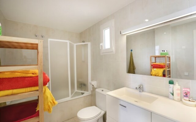 Luxury Villa Located In The Exclusive Area Of Finestra