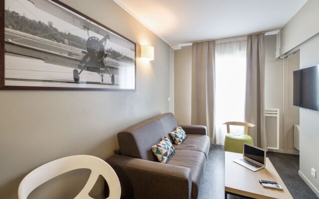 Appart'City Confort Le Bourget Blanc Mesnil - Appart Hôtel ex Park&Suites