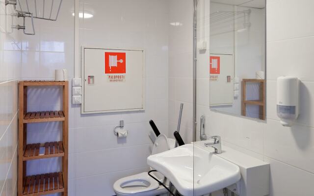 CheapSleep Helsinki - Hostel