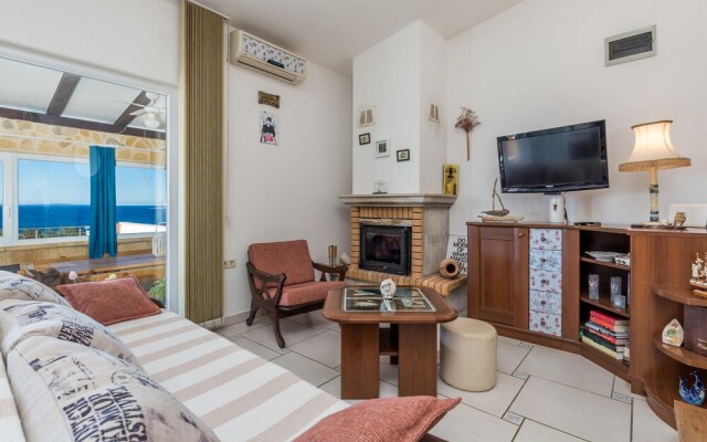 Beautiful Home in Mandre With Wifi and 3 Bedrooms