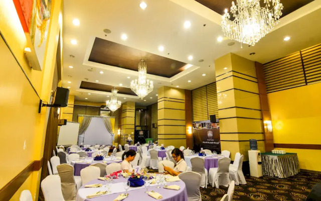 Best Western Plus Antel Hotel