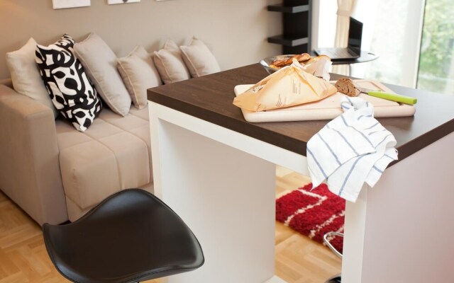 Boutique Apartments 360