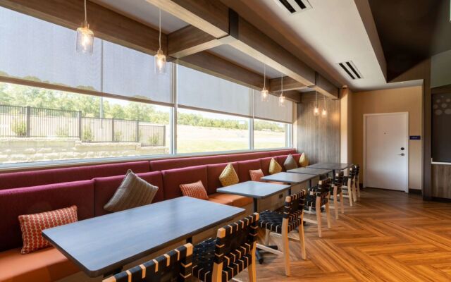 Tru by Hilton Seneca Clemson