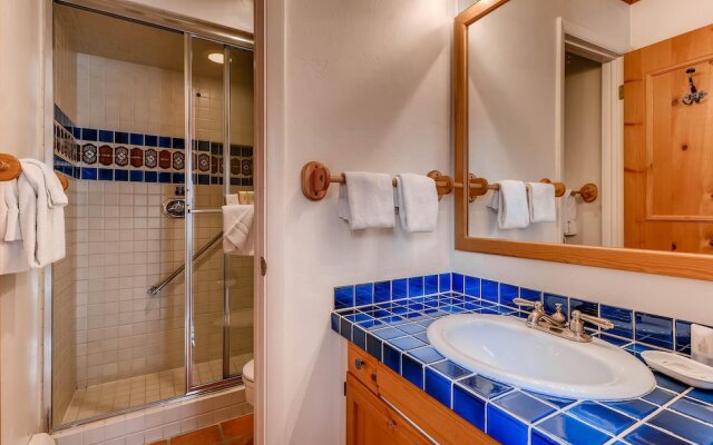 Westwind 205 3BD 3BA Diamond Condo in Lionshead Village