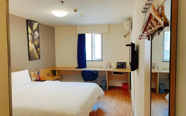 7 Days Inn Kunming Railway Station Branch