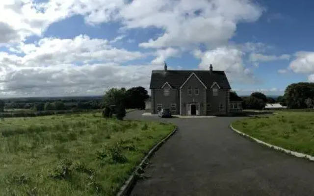 Kilcreeny Lodge