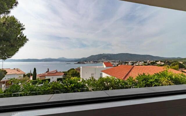 CAP RAS 01 apartamento con terraza y barbacoa