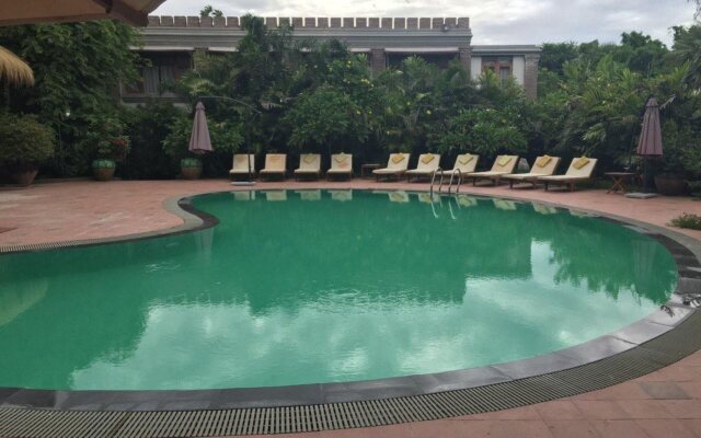 Shwe Yee Pwint Hotel