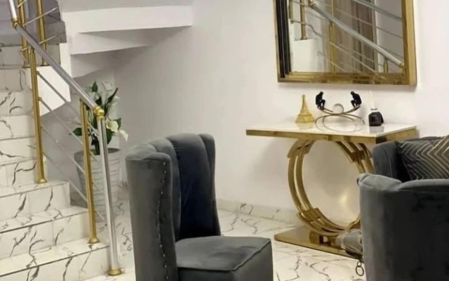 Deliz Homes And Hotel