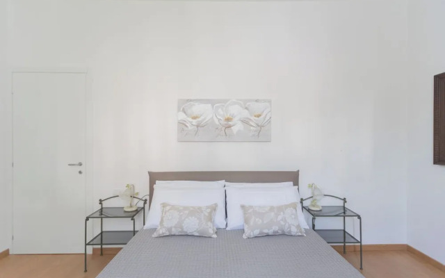 Tina's Window on Lake Como by Rent all Como