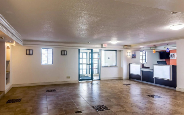 Econo Lodge
