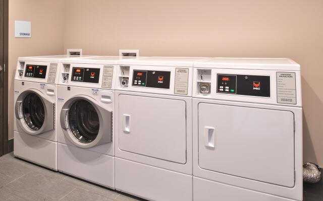 Holiday Inn Express & Suites Bryant - Benton Area by IHG
