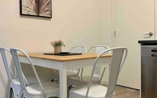 Dishwasher A C Dryer Campbelltown Courtyard North