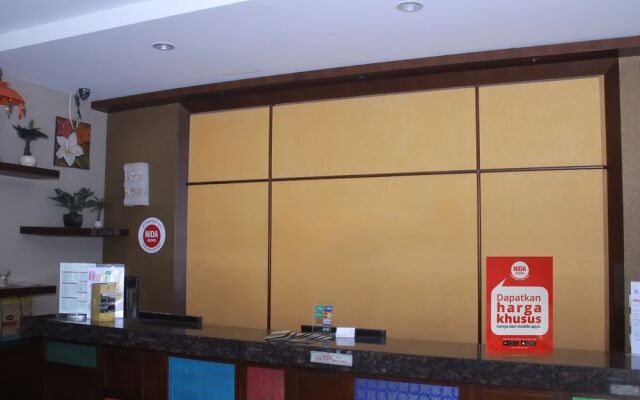 NIDA Rooms Raya Dukuh Kupang 50