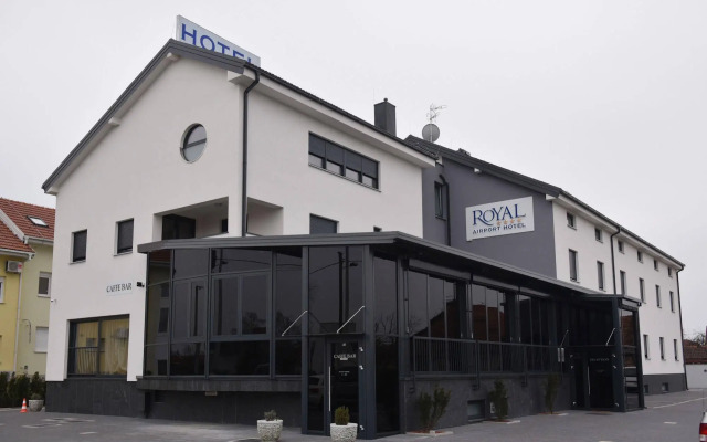 Royal Airport Hotel