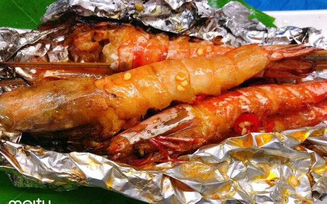 Grand Blue Beach Hotel